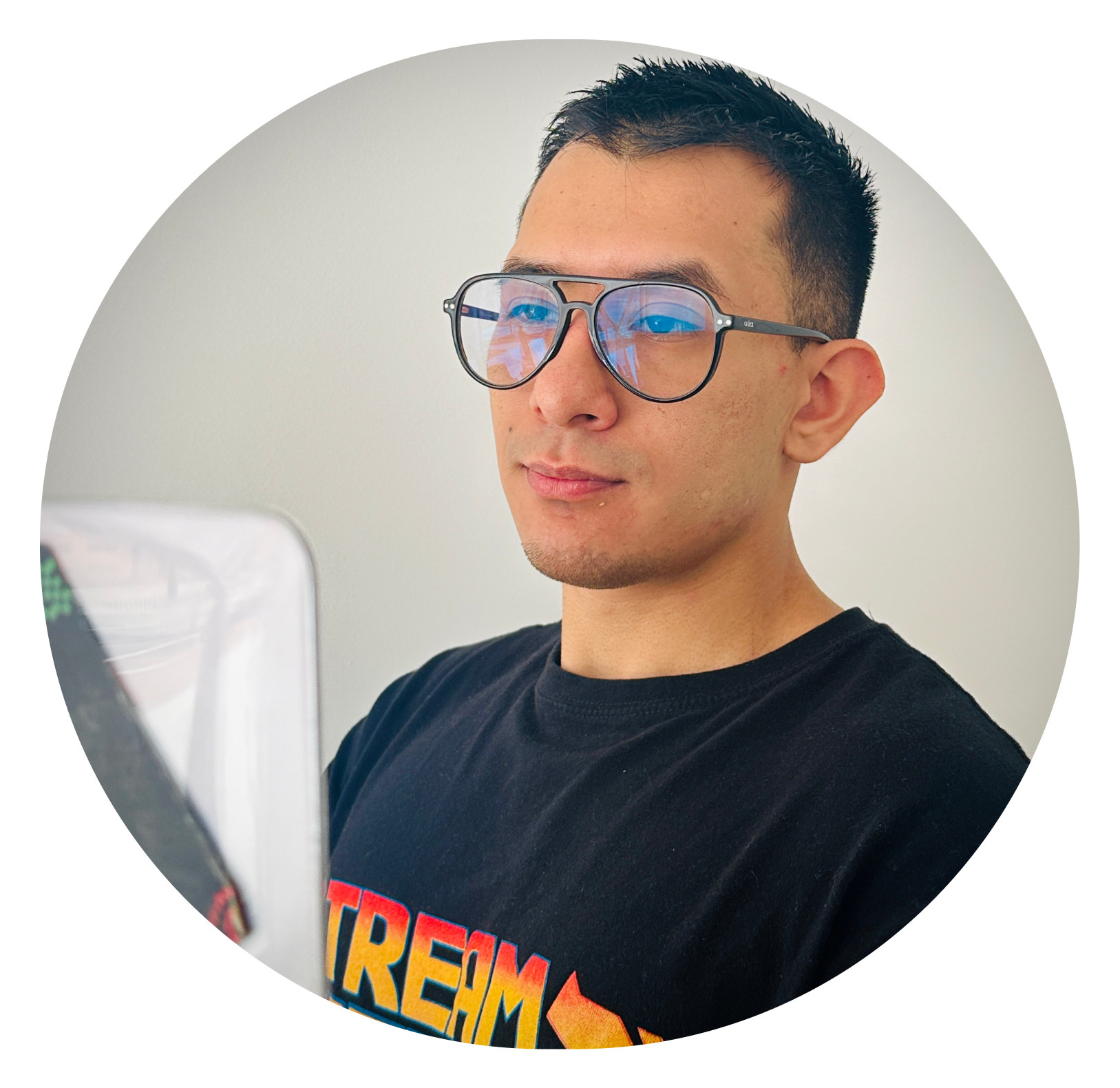 Headshot of Maxi Ferreira